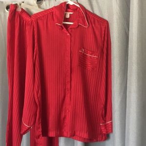 VICTORIAS SECRET night wear